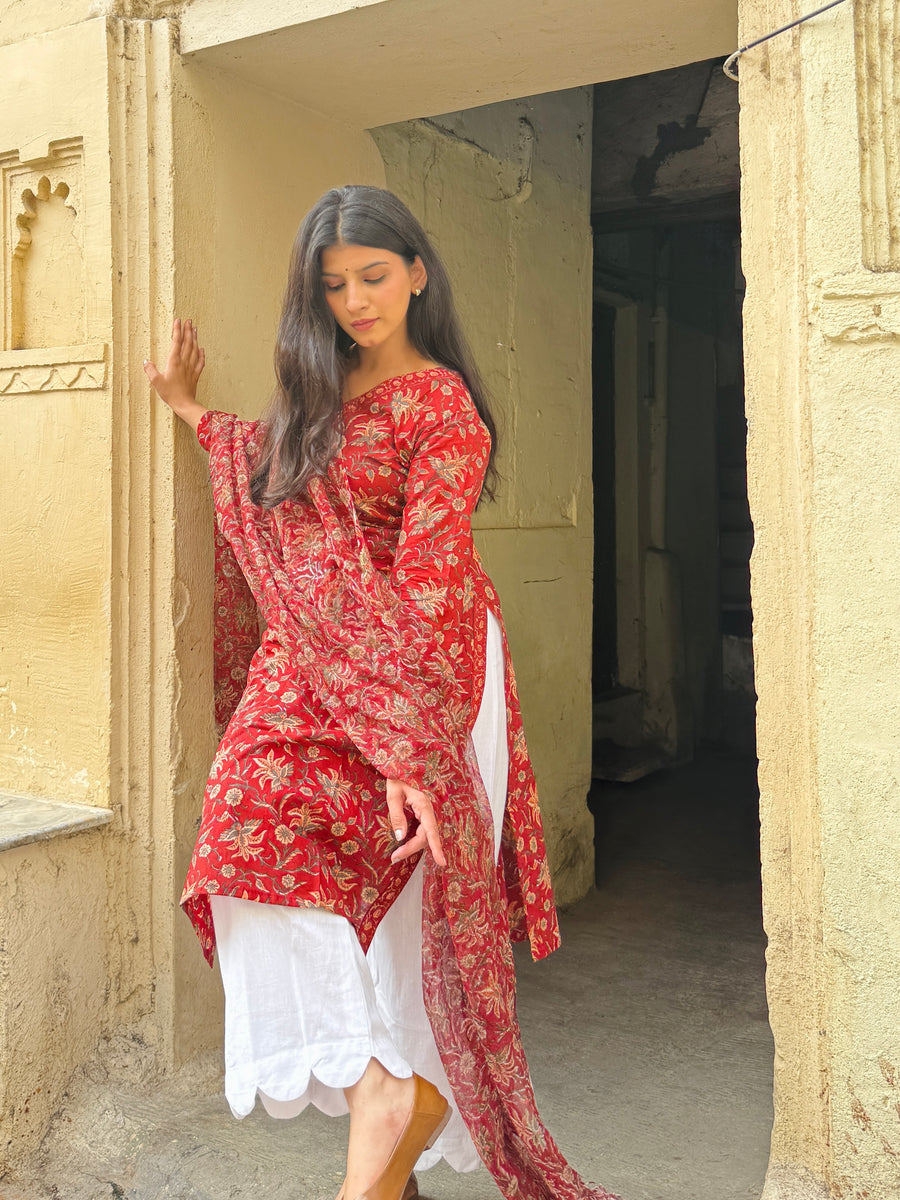 Maroon V Neck kurta and dupatta ♥️