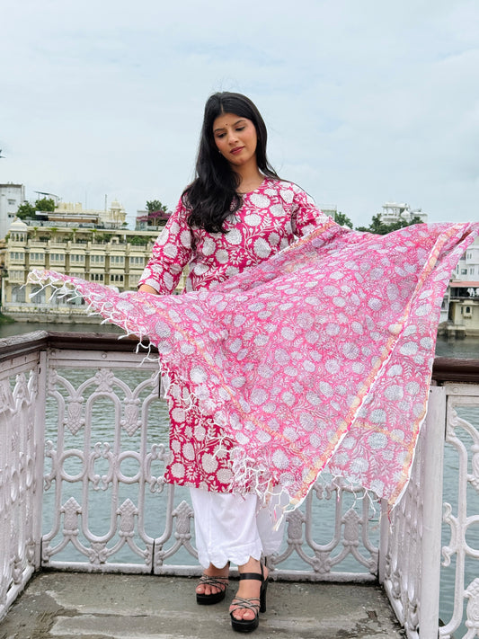 Purple white  Floral Straight Kurta and dupatta