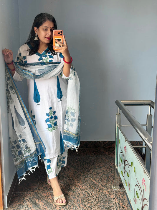 White Blue Leaf Suit Set