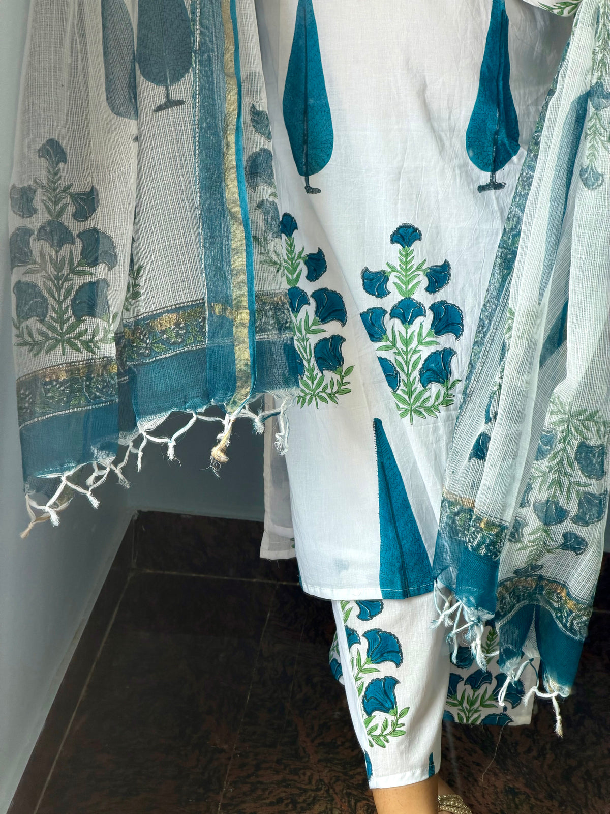 White Blue Leaf Suit Set