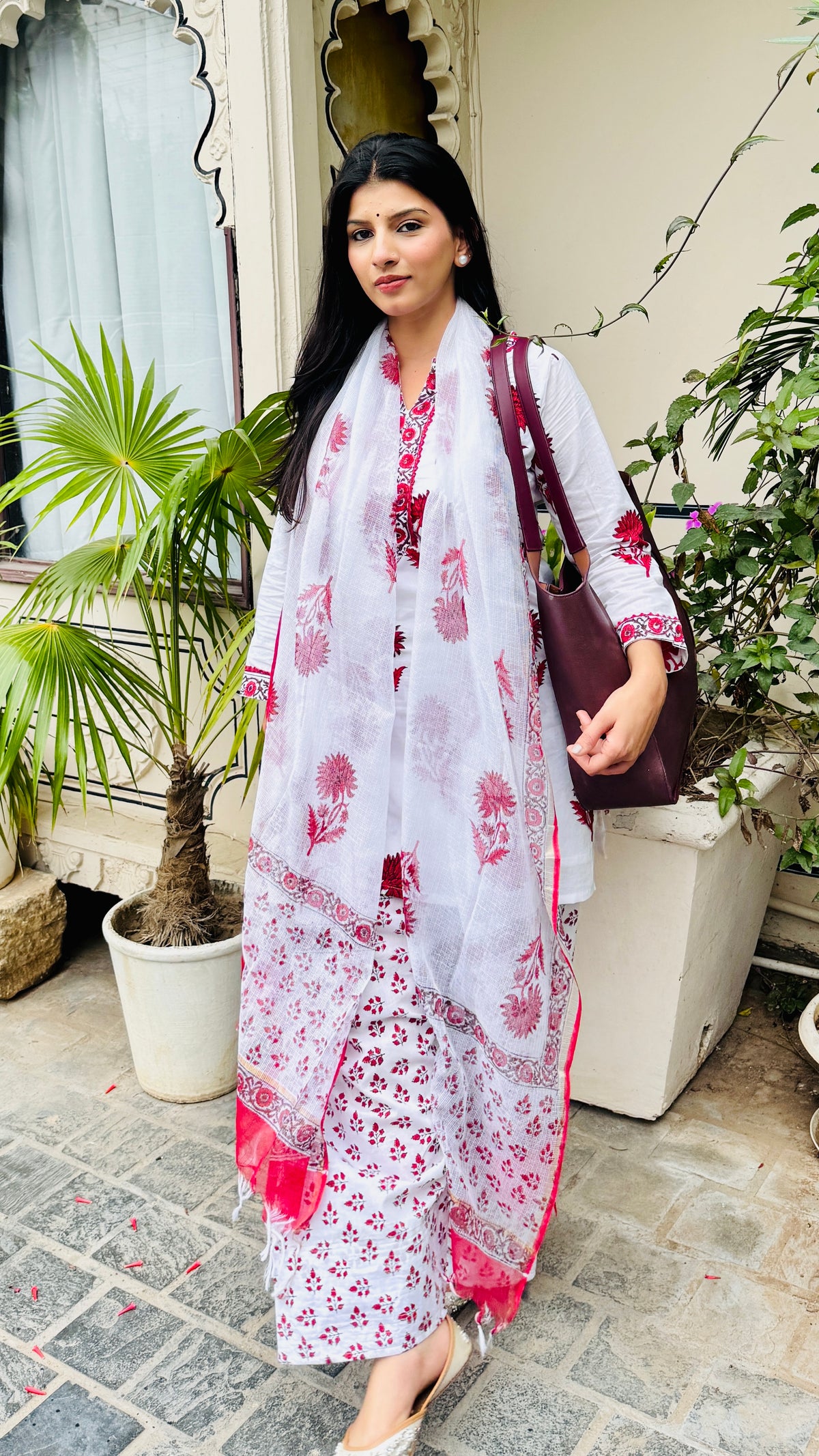WHITE RED FARSHI SUIT SET