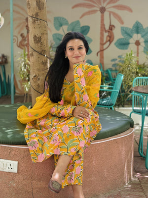 Yellow Lotus Hp Suit  Set