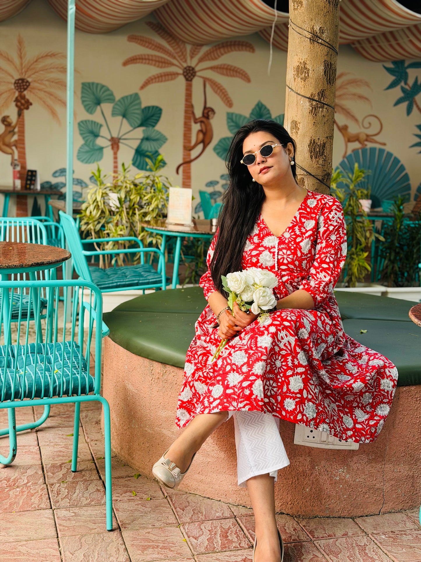 RED WHITE DAFTAR KURTI