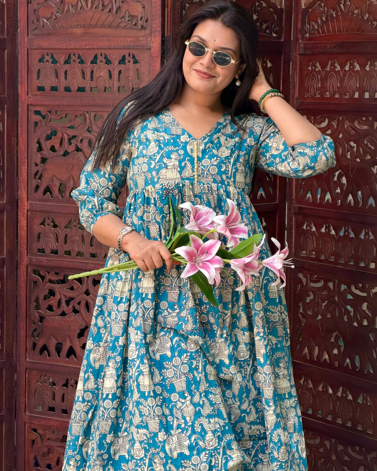 BLUE BEIGE DAFTAR KURTI