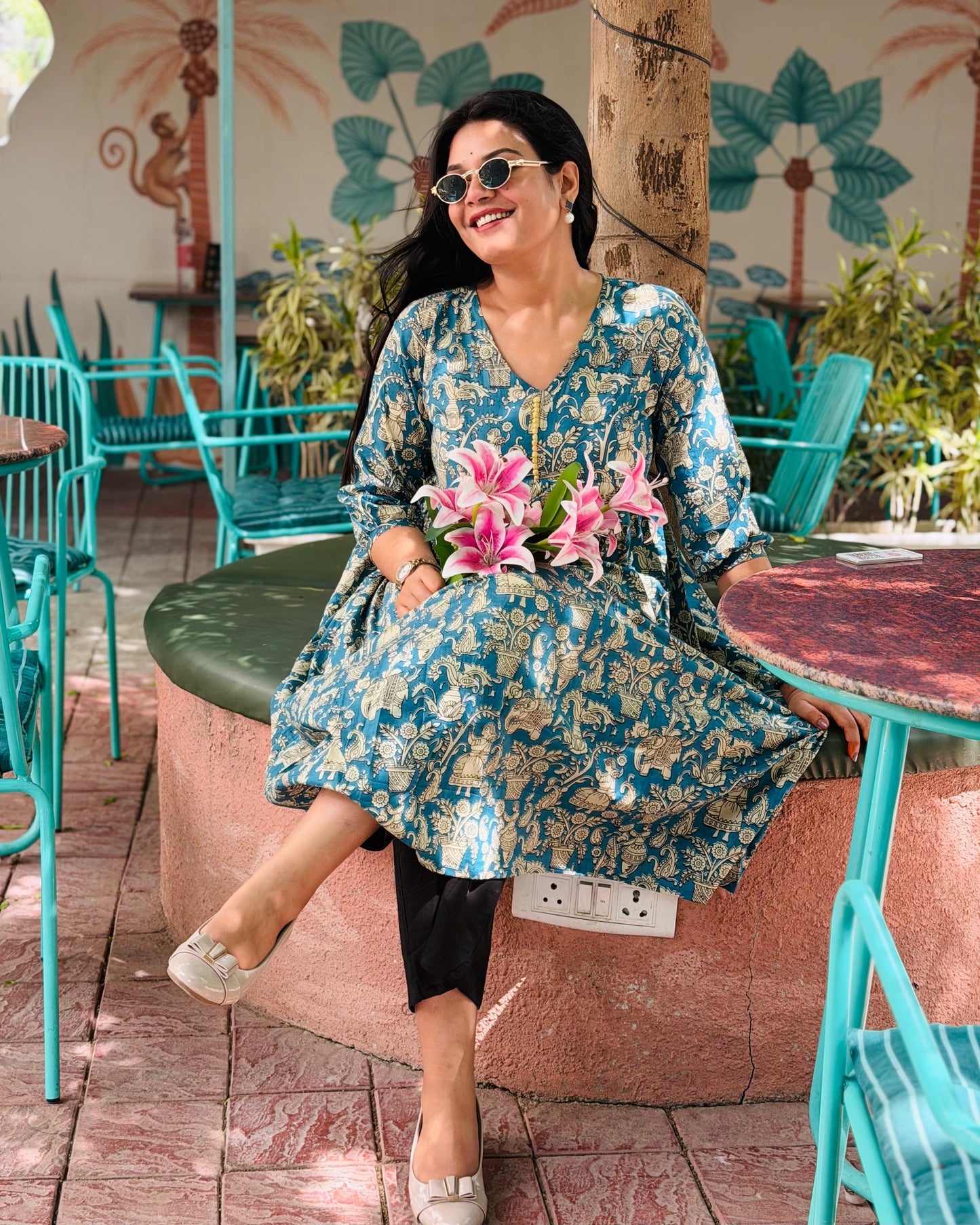 BLUE BEIGE DAFTAR KURTI