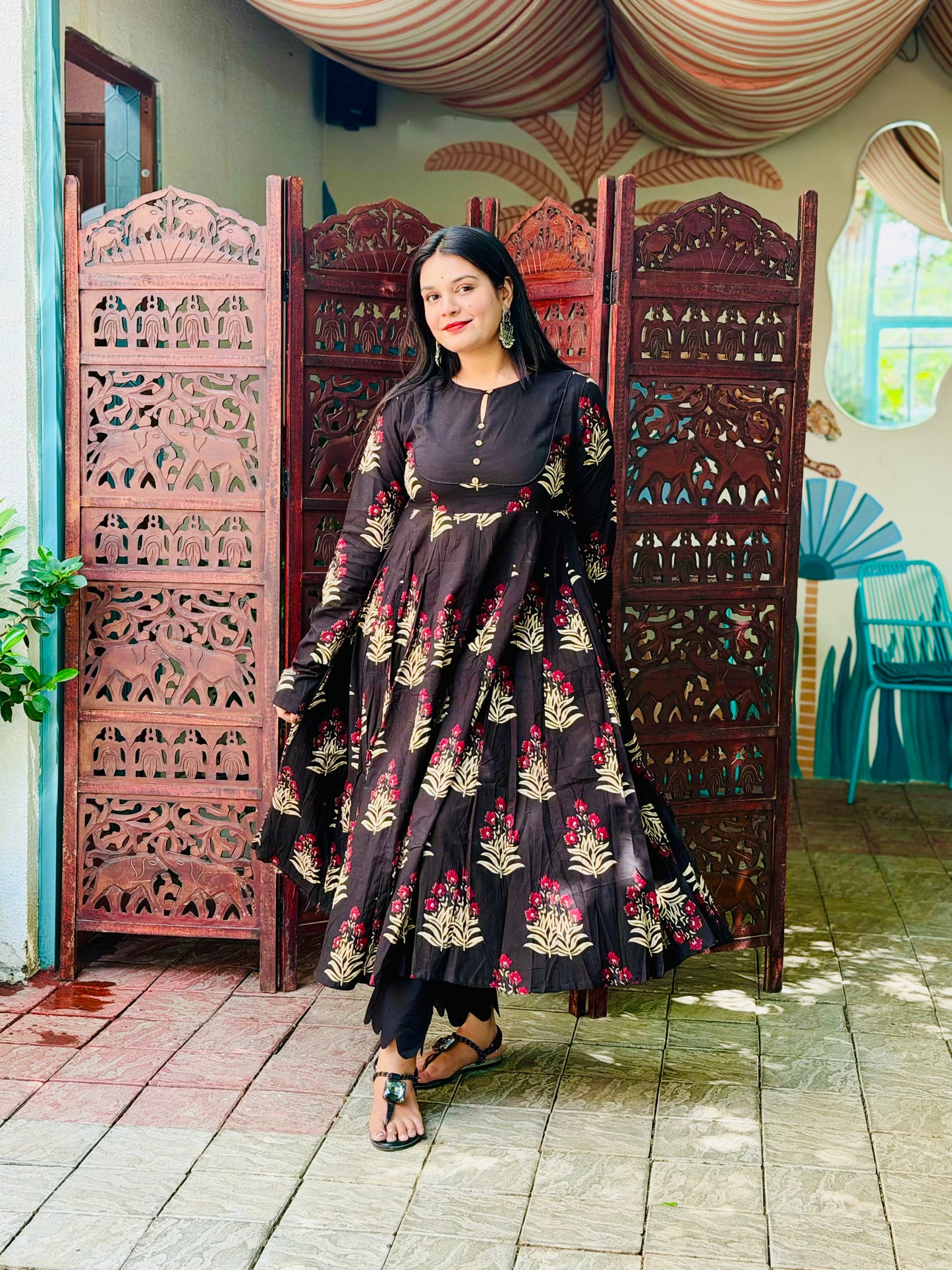 BLACK CHEST KURTI